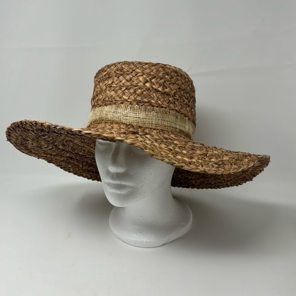 Made in USA 🇺🇸 Talbots 100% Straw Hat with whimsical hat band EUC
